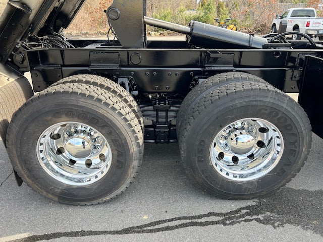 22.5x8.25 Northstar 10x285mm Hub Pilot Mirror Polished Both Sides 4